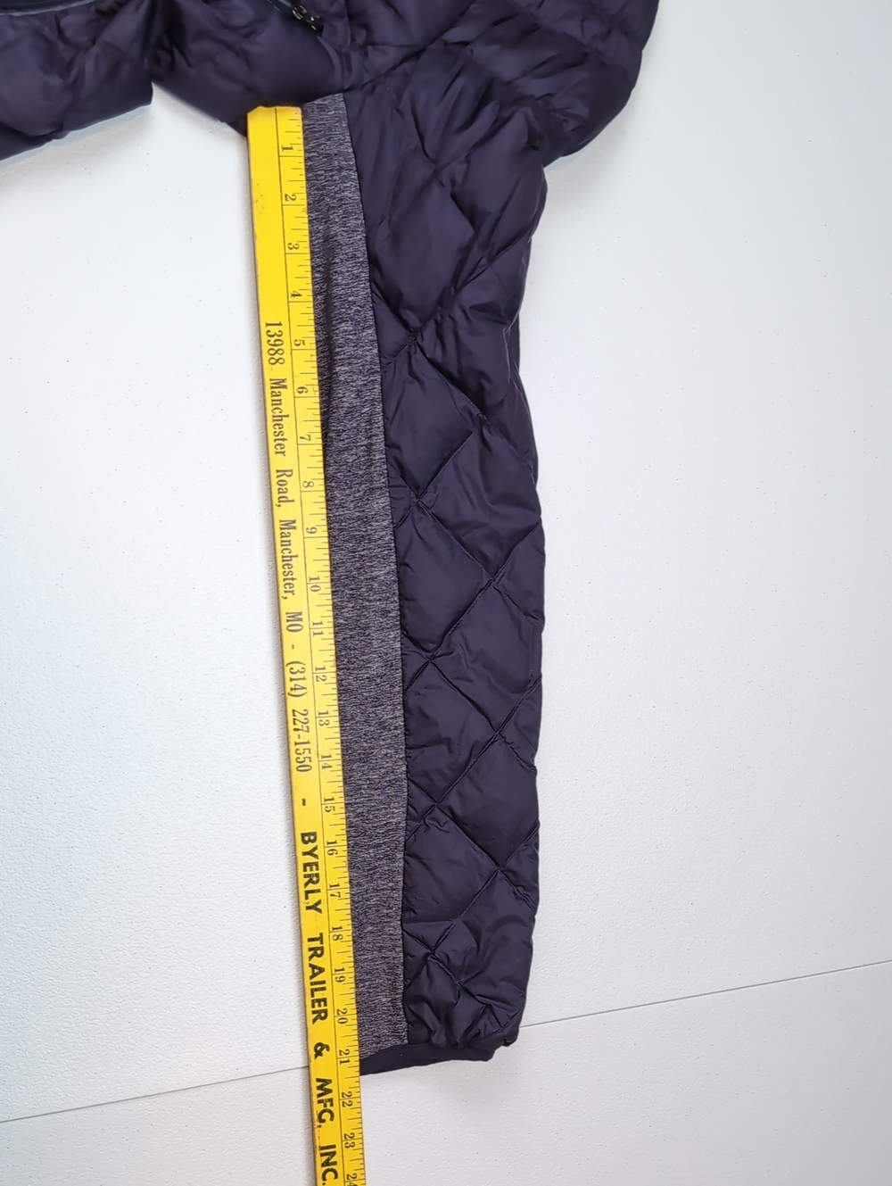 Lululemon Purple Gray Quilted Goose Down Puffer Jacket Stretch Athletic - Picture 13 of 14
